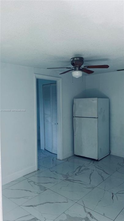 В аренду: $1,450 (0 спален, 1 ванн, 1804 Квадратных фут)