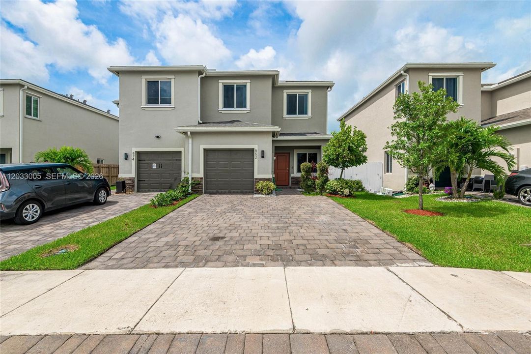 En Venta: $380,000 (3 camas, 2 baños, 1680 Pies cuadrados)