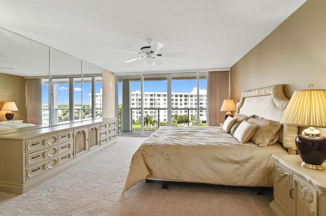Master Bedtroom
