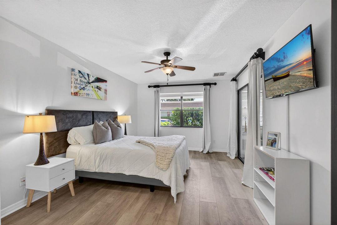 Over sized Master Bedroom