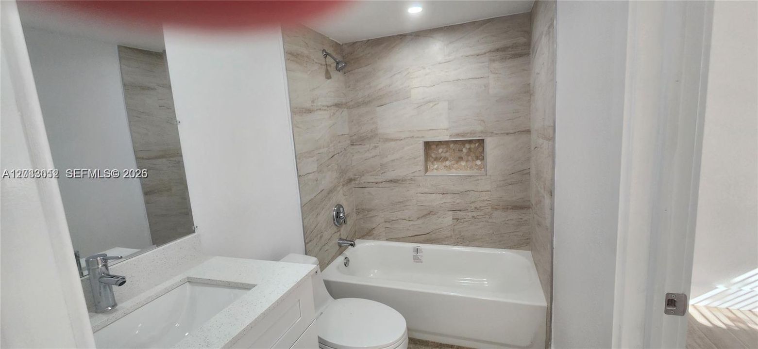 En Venta: $150,000 (2 camas, 2 baños, 800 Pies cuadrados)