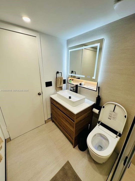В аренду: $2,800 (2 спален, 2 ванн, 1264 Квадратных фут)