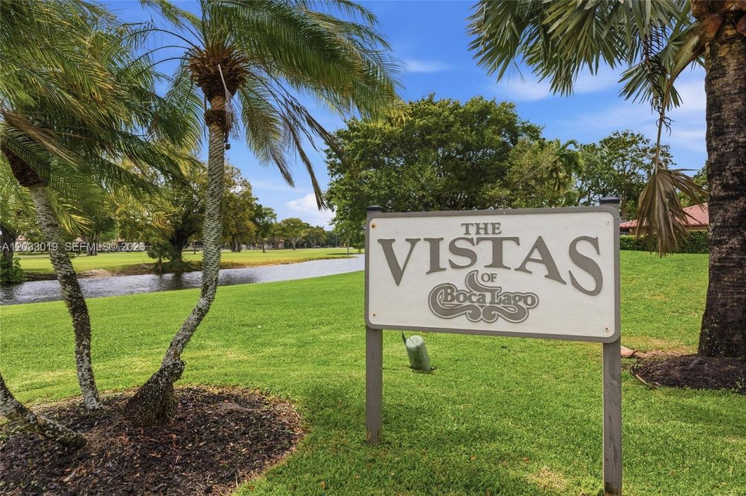 For Sale: $299,999 (2 beds, 2 baths, 1426 Square Feet)