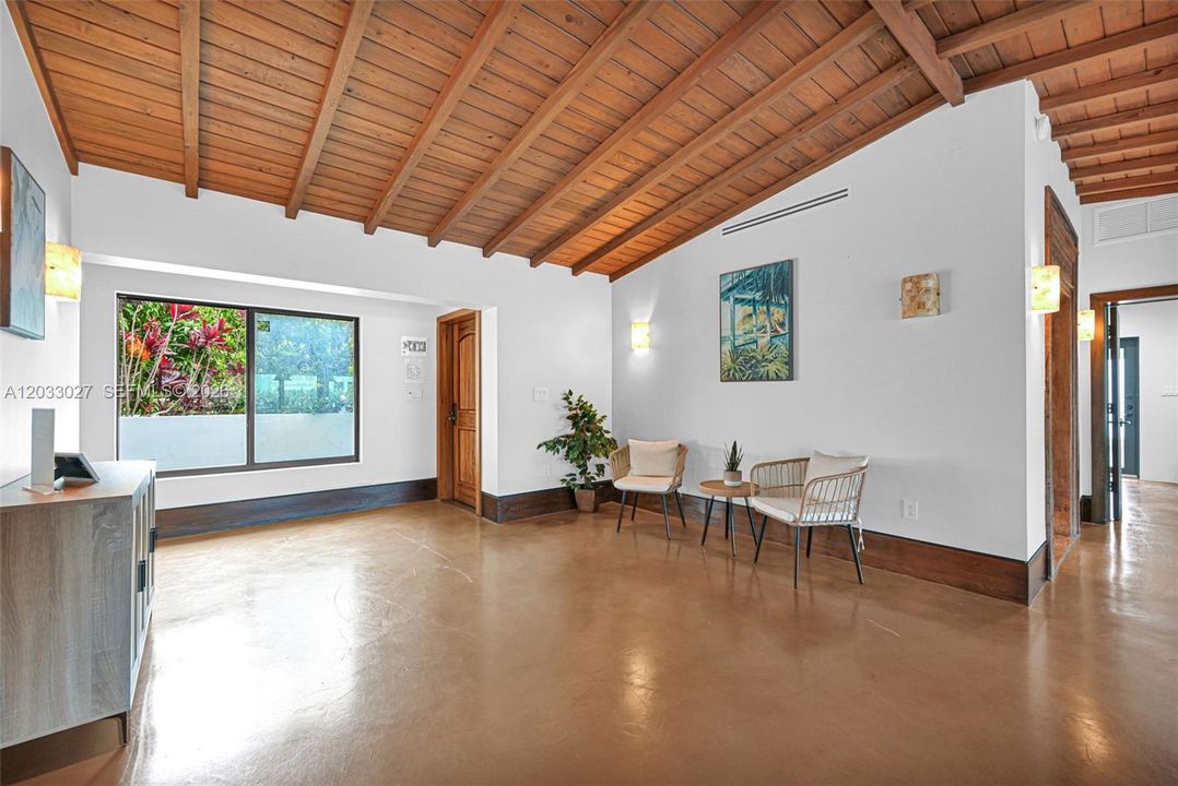 For Sale: $3,750,000 (3 beds, 2 baths, 2178 Square Feet)