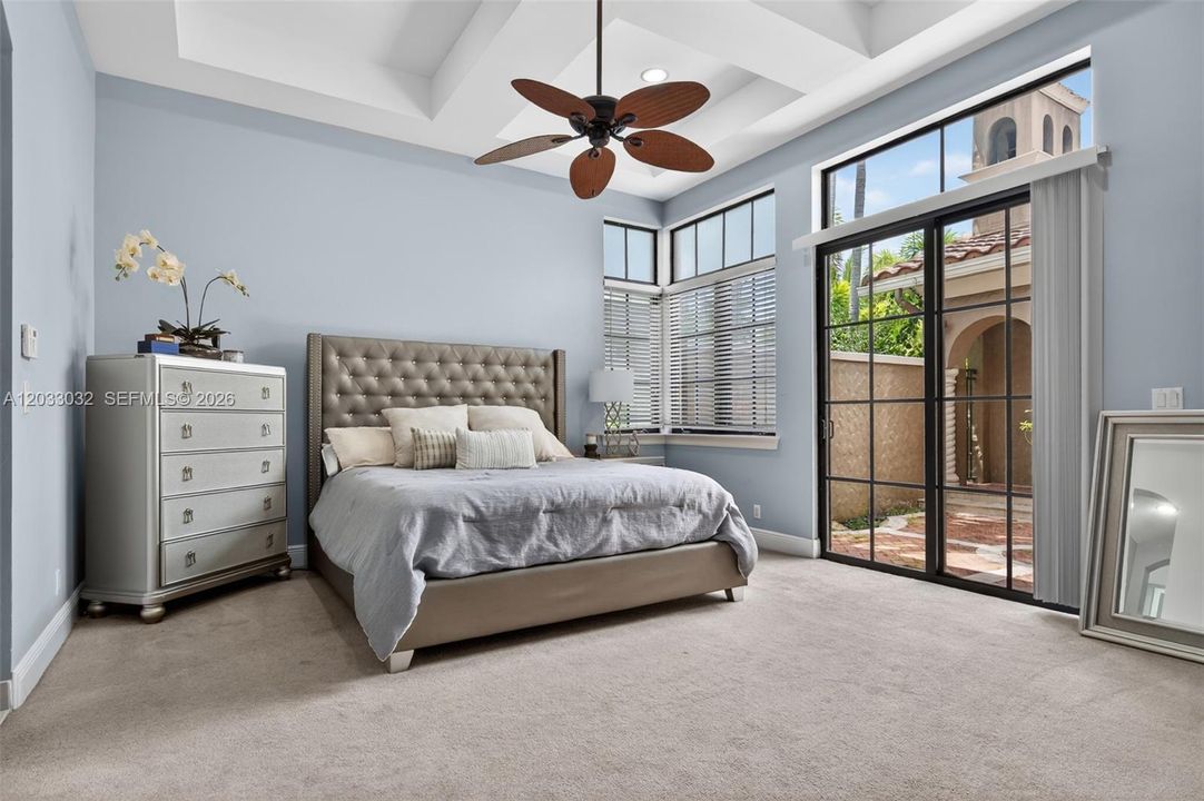 For Sale: $1,095,000 (3 beds, 3 baths, 2414 Square Feet)