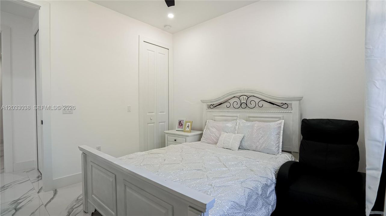 En Venta: $809,900 (4 camas, 3 baños, 0 Pies cuadrados)
