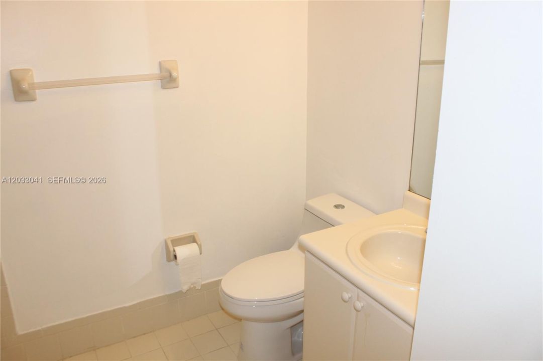 В аренду: $2,950 (3 спален, 2 ванн, 1450 Квадратных фут)