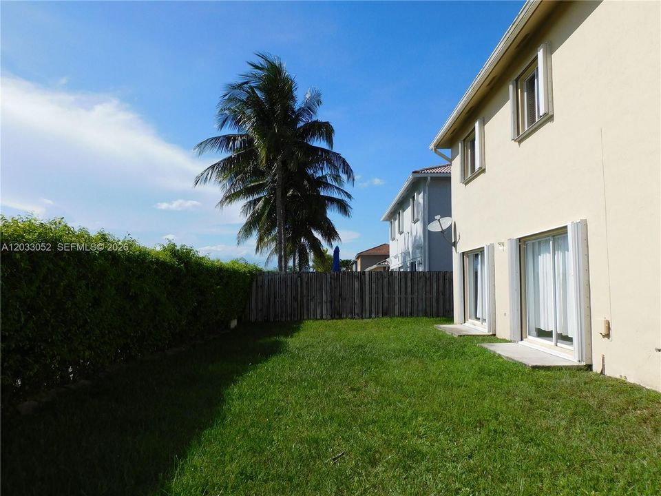 В аренду: $4,000 (4 спален, 3 ванн, 3098 Квадратных фут)
