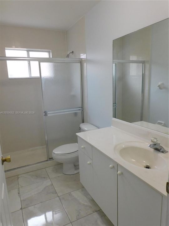 Downstairs Full Bath.