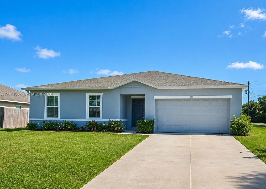For Rent: $2,150 (4 beds, 2 baths, 1845 Square Feet)