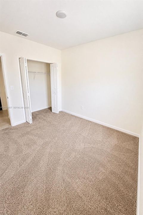 For Rent: $2,150 (4 beds, 2 baths, 1845 Square Feet)