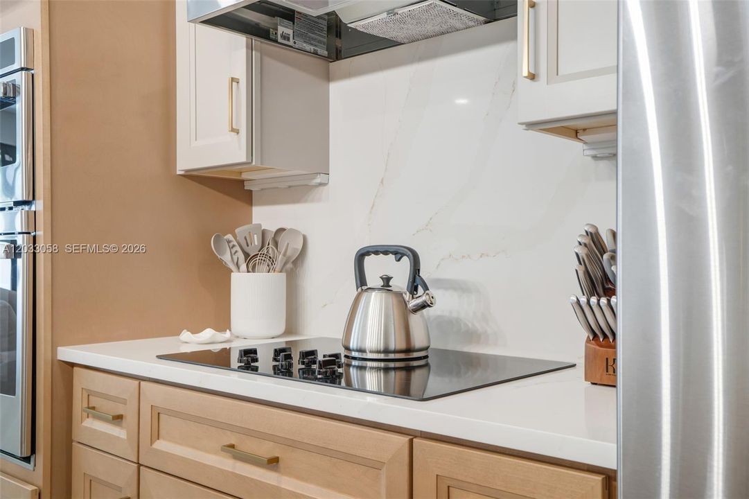 For Rent: $9,500 (5 beds, 4 baths, 2519 Square Feet)