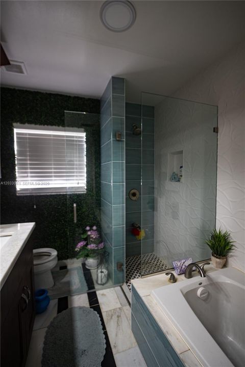 For Rent: $3,700 (3 beds, 2 baths, 1682 Square Feet)