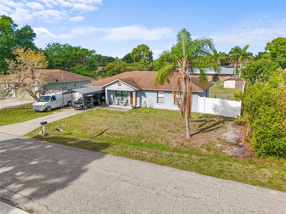 For Sale: $190,000 (3 beds, 1 baths, 962 Square Feet)