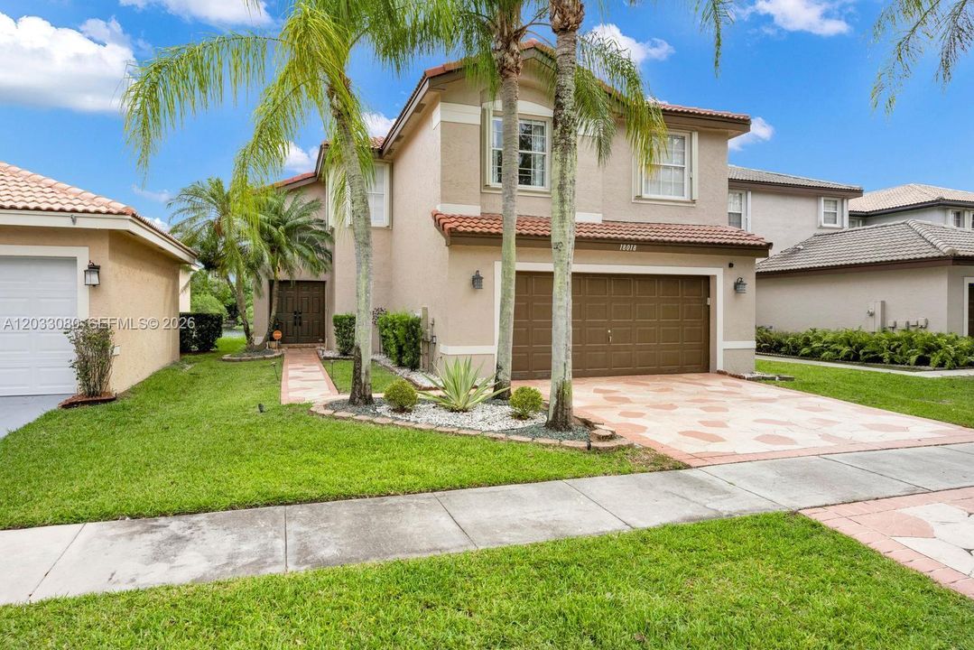 For Sale: $669,900 (3 beds, 2 baths, 1862 Square Feet)