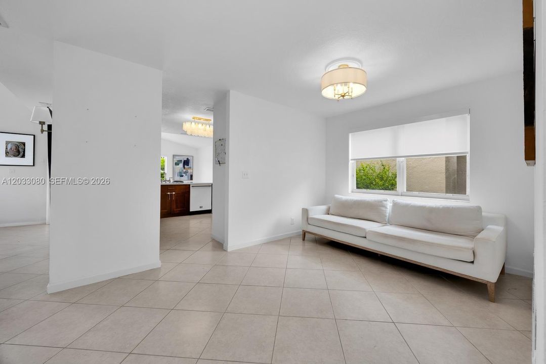 For Sale: $669,900 (3 beds, 2 baths, 1862 Square Feet)