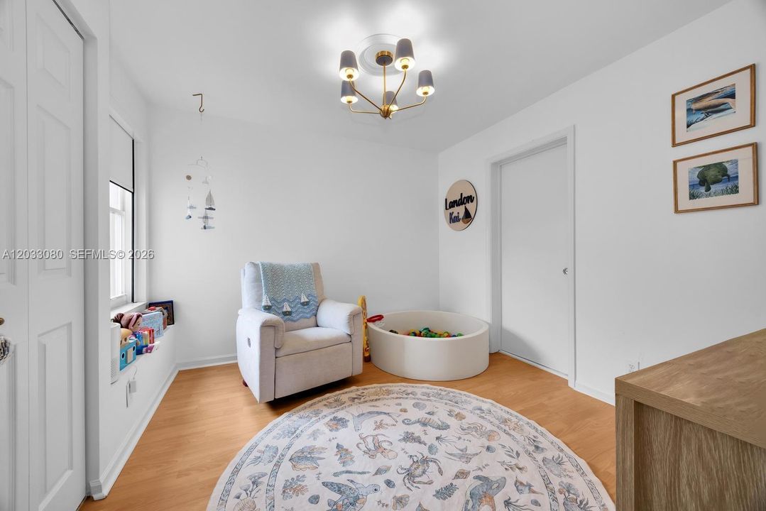 For Sale: $669,900 (3 beds, 2 baths, 1862 Square Feet)