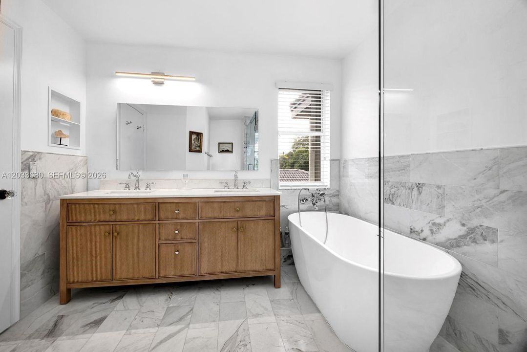For Sale: $669,900 (3 beds, 2 baths, 1862 Square Feet)