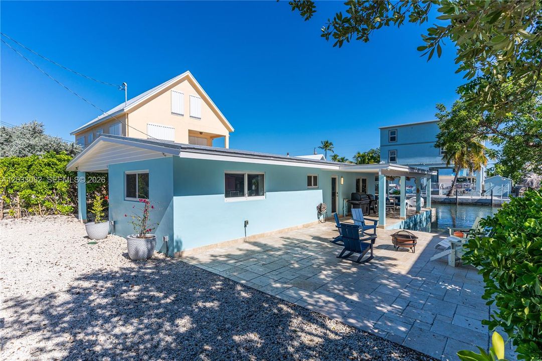 : $1,349,000 (3 beds, 2 baths, 1388 Square Feet)