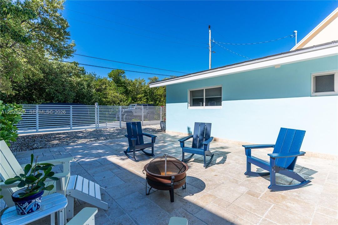 : $1,349,000 (3 beds, 2 baths, 1388 Square Feet)