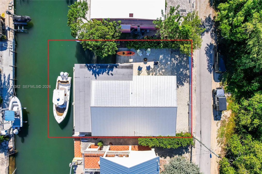 : $1,349,000 (3 beds, 2 baths, 1388 Square Feet)