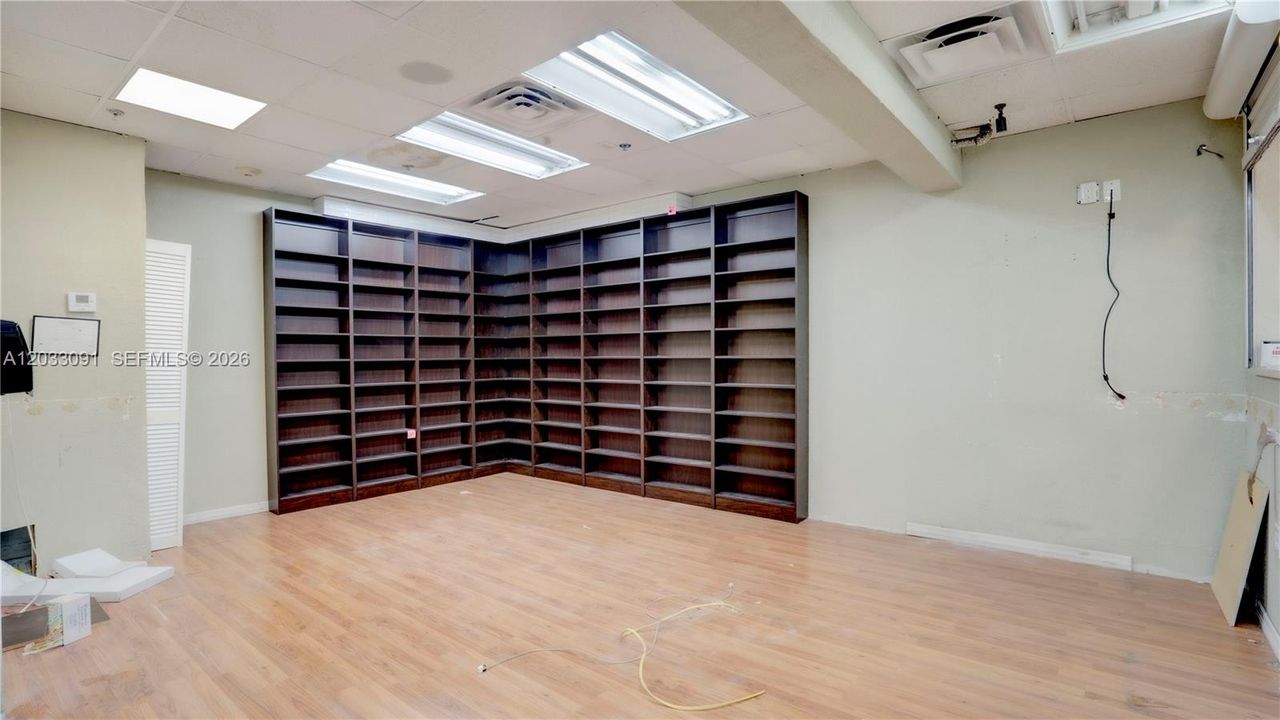 For Rent: $6,400 (0 beds, 0 baths, 0 Square Feet)