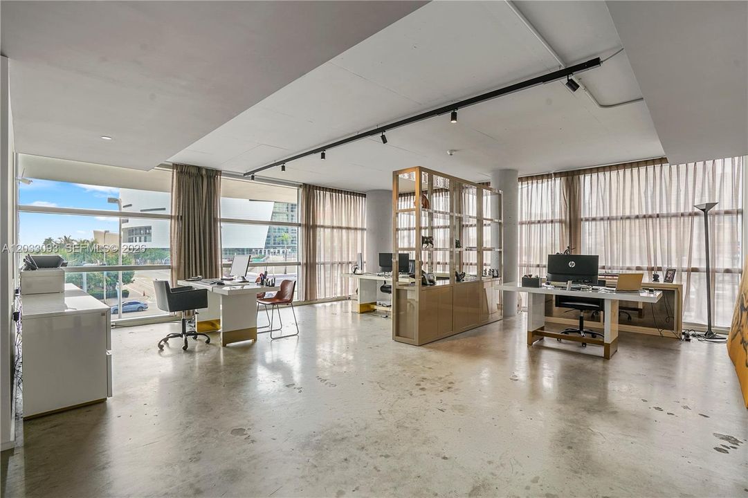 For Rent: $17,510 (0 beds, 0 baths, 0 Square Feet)
