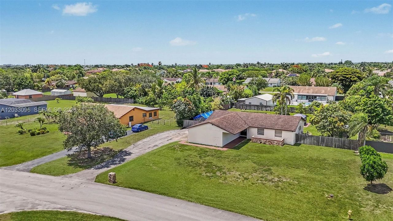 For Sale: $774,900 (4 beds, 2 baths, 2247 Square Feet)