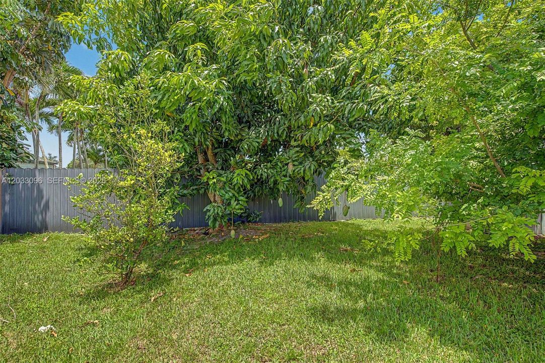 For Sale: $774,900 (4 beds, 2 baths, 2247 Square Feet)