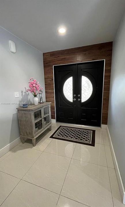 For Sale: $774,900 (4 beds, 2 baths, 2247 Square Feet)