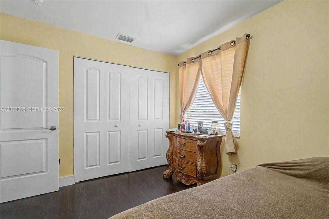For Sale: $774,900 (4 beds, 2 baths, 2247 Square Feet)