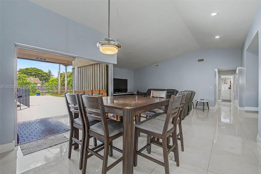 For Sale: $774,900 (4 beds, 2 baths, 2247 Square Feet)