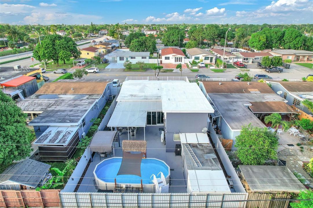 En Renta: $4,500 (3 camas, 2 baños, 2251 Pies cuadrados)