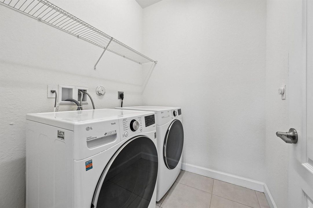 20-web-or-mls-Birkdale Dr-S0506-020