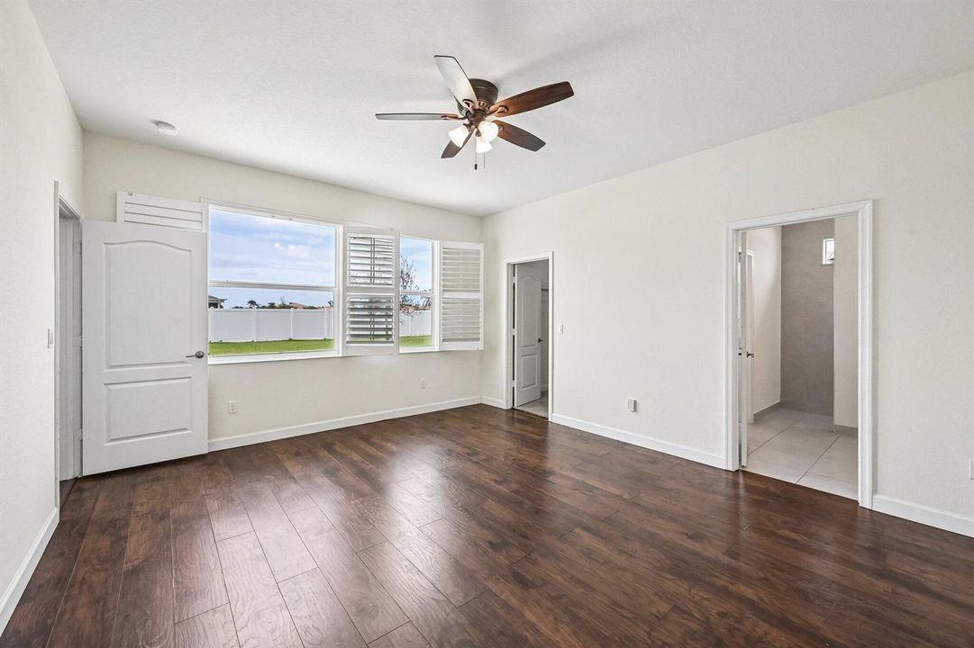 26-web-or-mls-Birkdale Dr-S0506-026