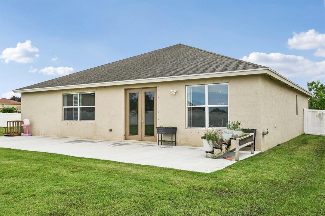 34-web-or-mls-Birkdale Dr-S0506-034