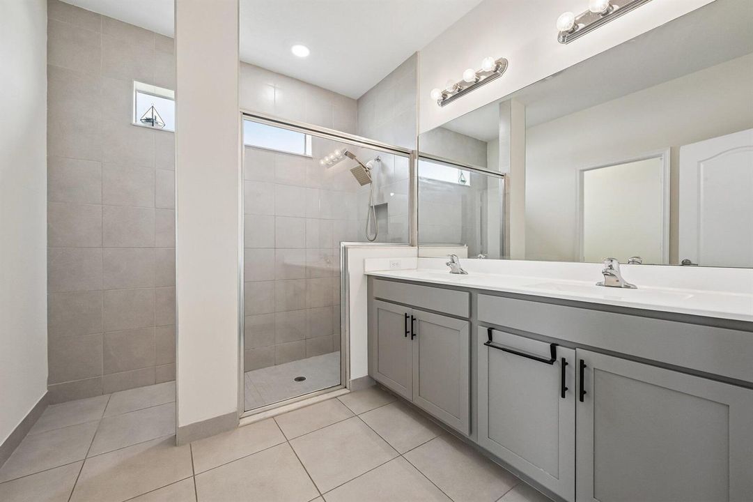 28-web-or-mls-Birkdale Dr-S0506-028