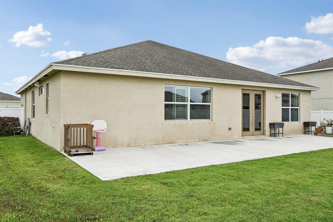 36-web-or-mls-Birkdale Dr-S0506-036