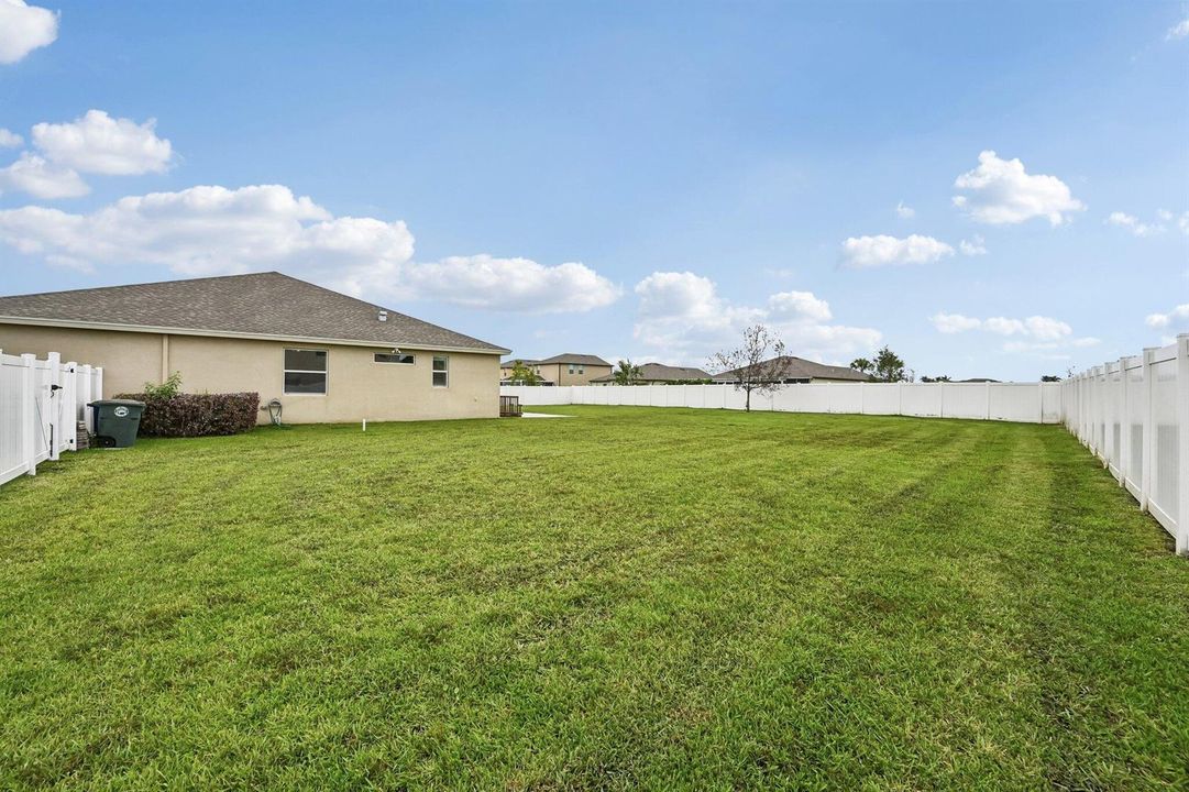 39-web-or-mls-Birkdale Dr-S0506-039