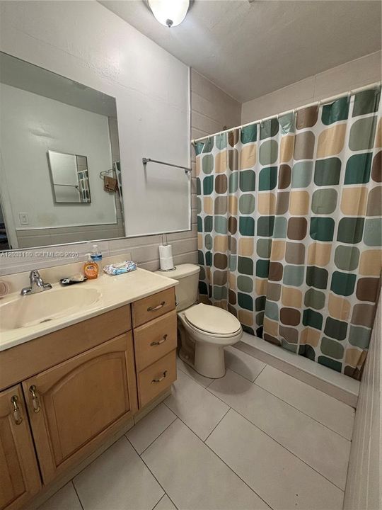 For Sale: $595,000 (3 beds, 2 baths, 1252 Square Feet)