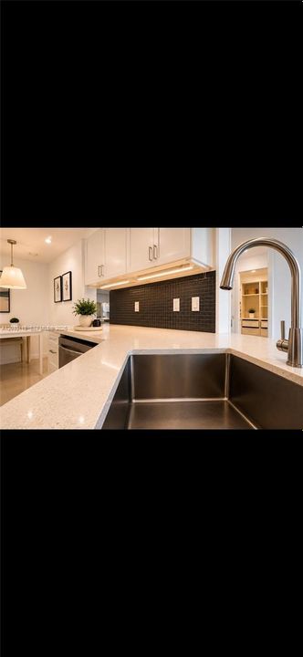For Sale: $589,000 (2 beds, 2 baths, 1320 Square Feet)