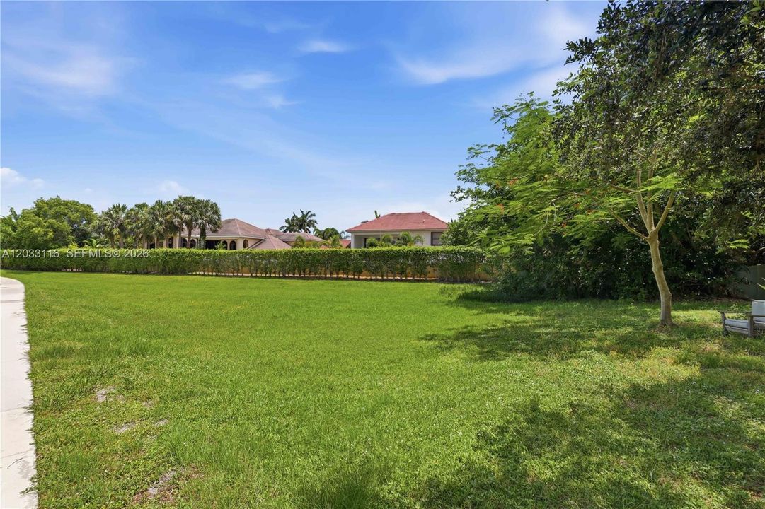 En Venta: $650,000 (3 camas, 2 baños, 1826 Pies cuadrados)