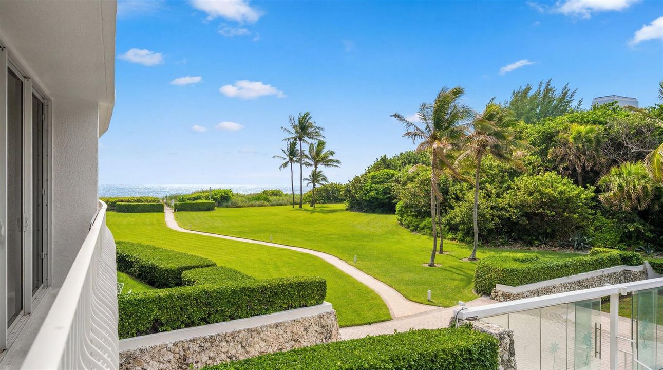 13-2774 S Ocean Blvd #206
