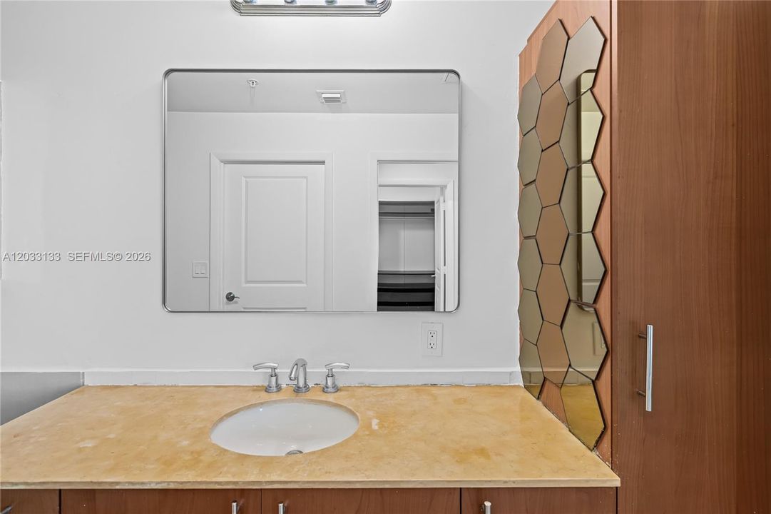 For Sale: $490,000 (2 beds, 1 baths, 0 Square Feet)