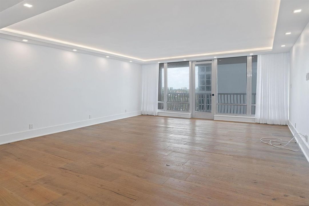 Spacious Living Room