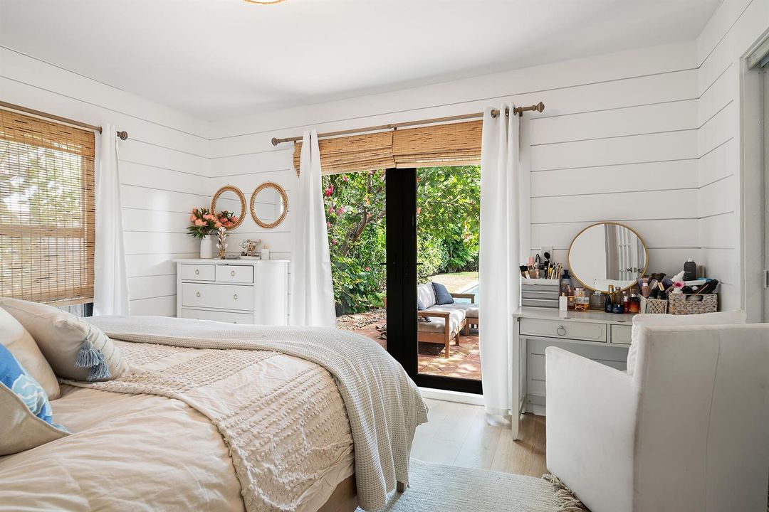 520-28TH-ST-33407-030