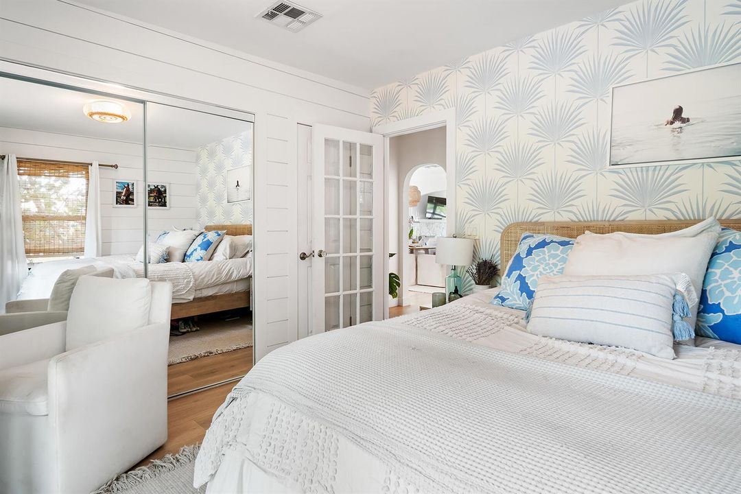 520-28TH-ST-33407-031
