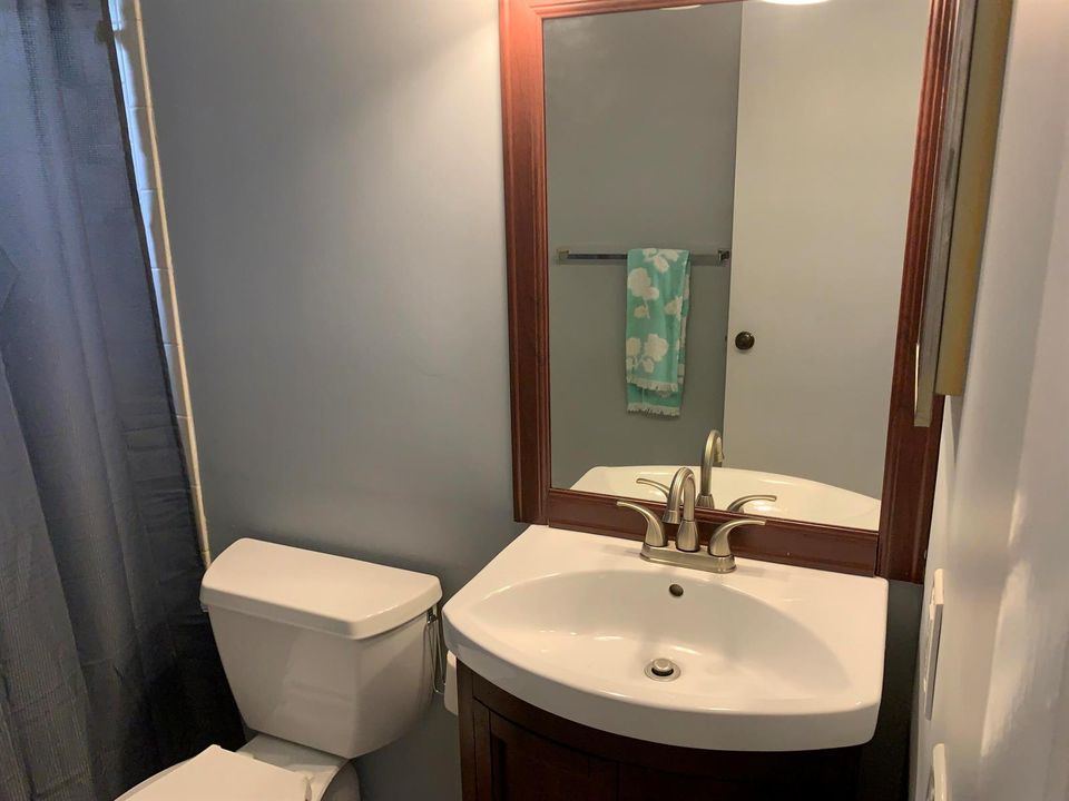 GUEST BATH