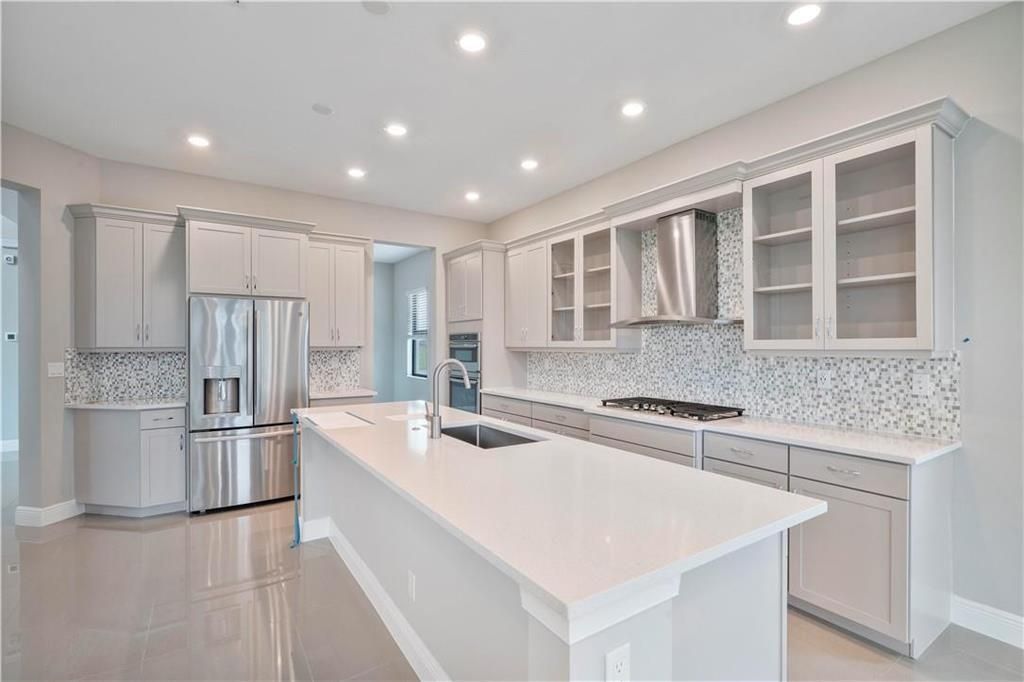 12135 Baypoint E.jpg 8