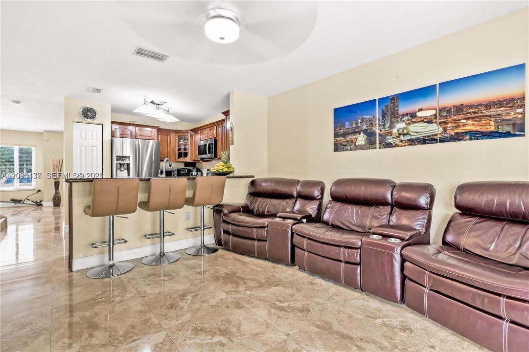 For Rent: $3,500 (3 beds, 2 baths, 1490 Square Feet)